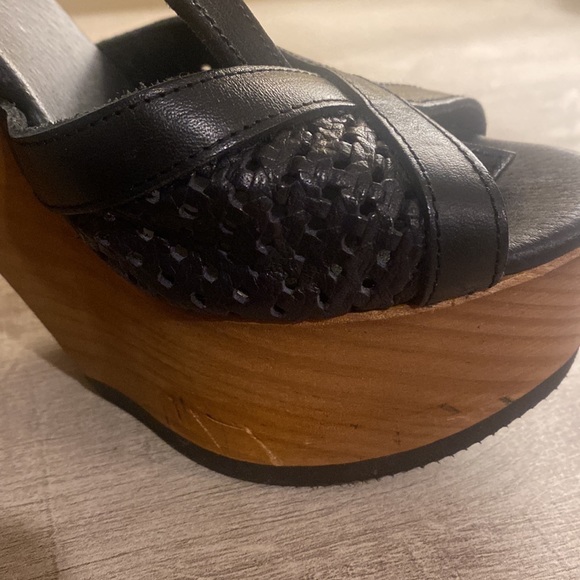 Free People Wedge Heels - got tons of compliments! - Picture 4 of 4